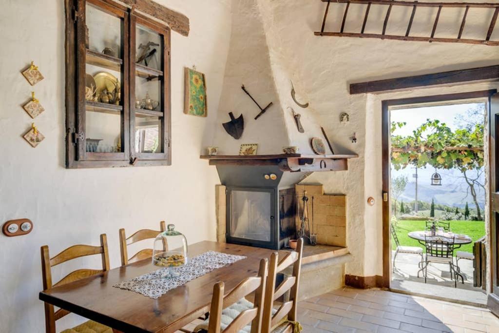 Girasole Cottage Overlooking The Orcia Valley In Tuscany Radicofani Eksteriør billede